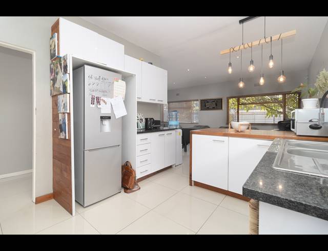 4 BEDROOM FREEHOLD SOLD IN CHURCHILL ESTATE